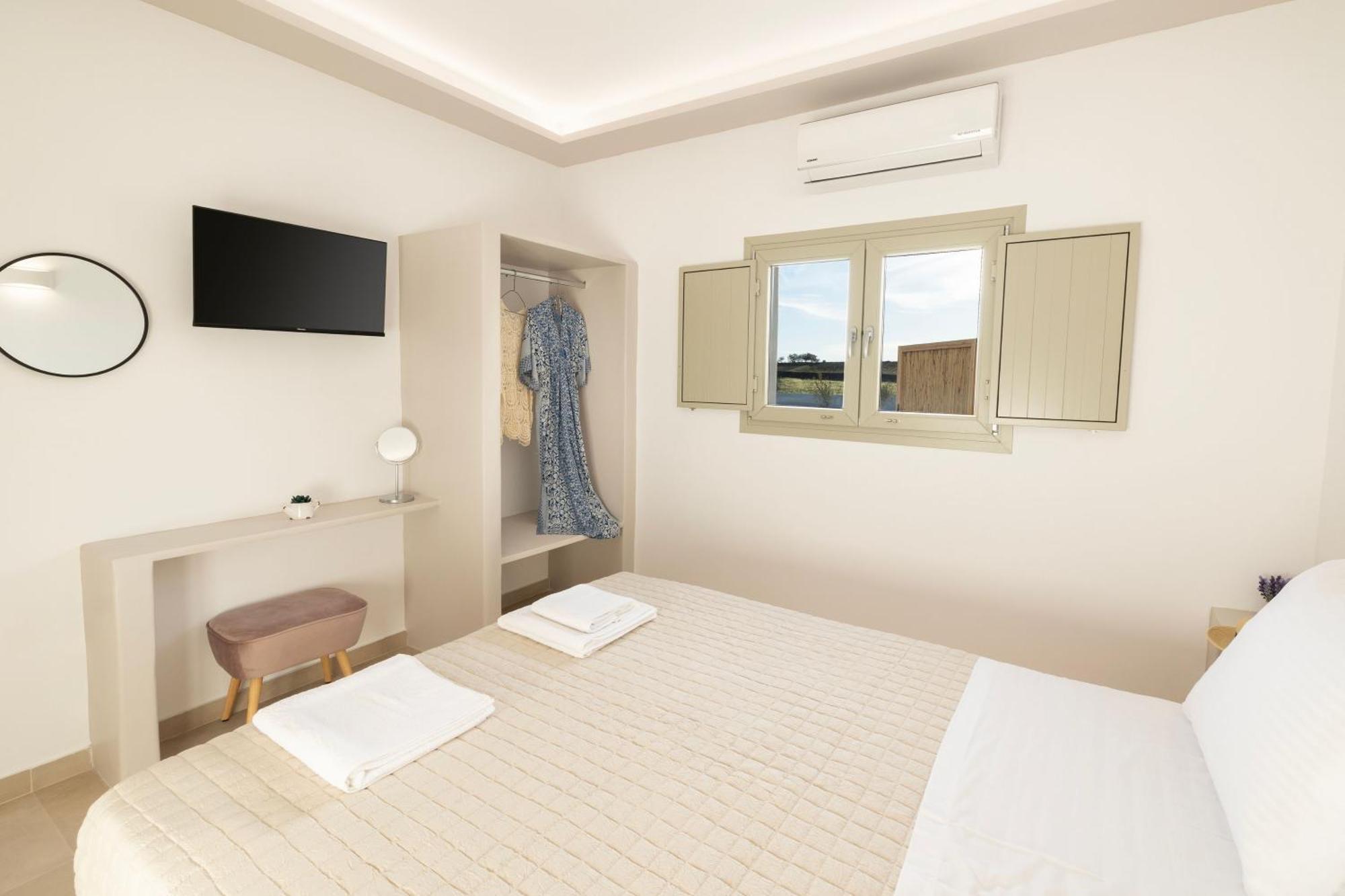 Windmillside Luxury Villas Emporio  Exterior foto