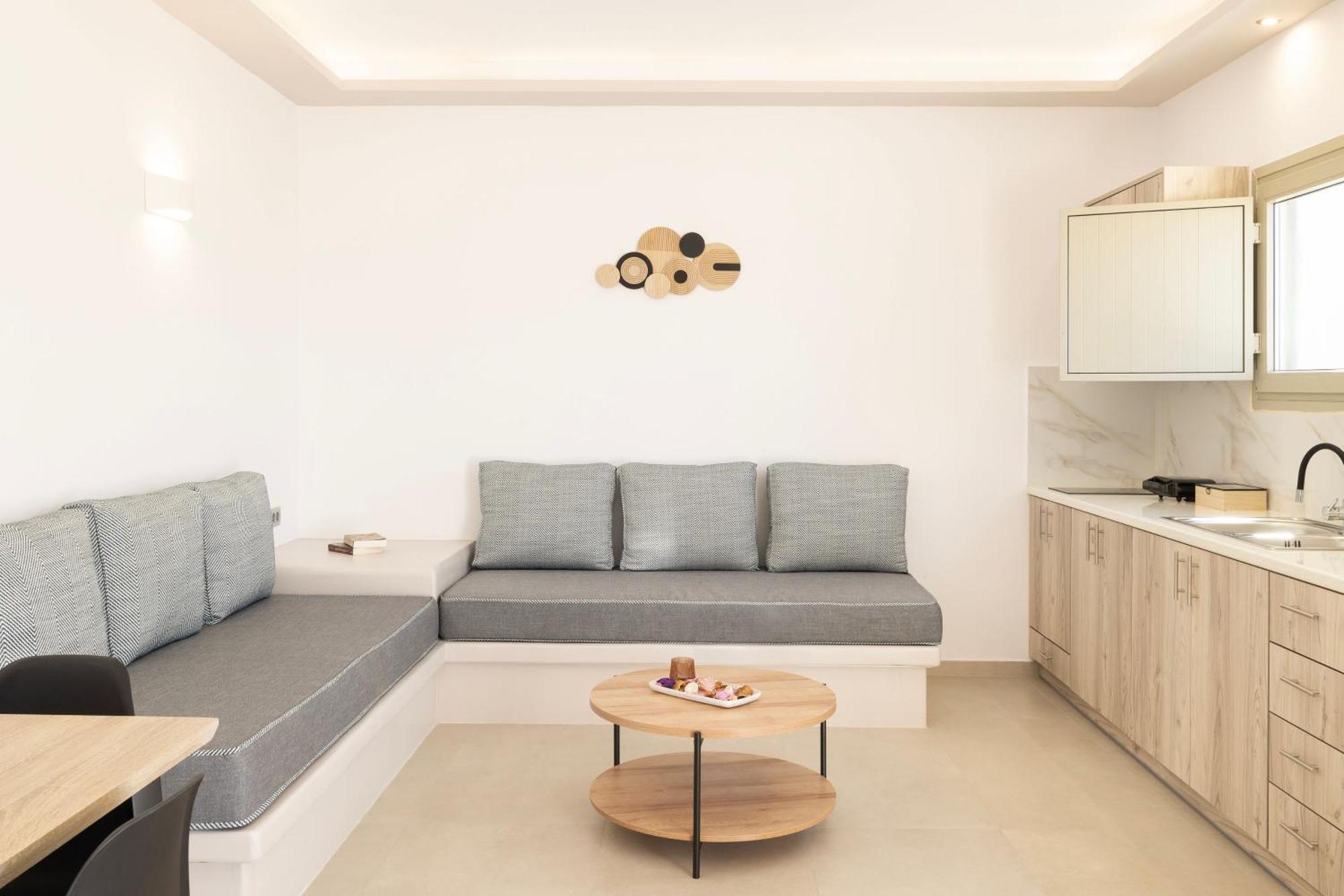 Windmillside Luxury Villas Emporio  Exterior foto