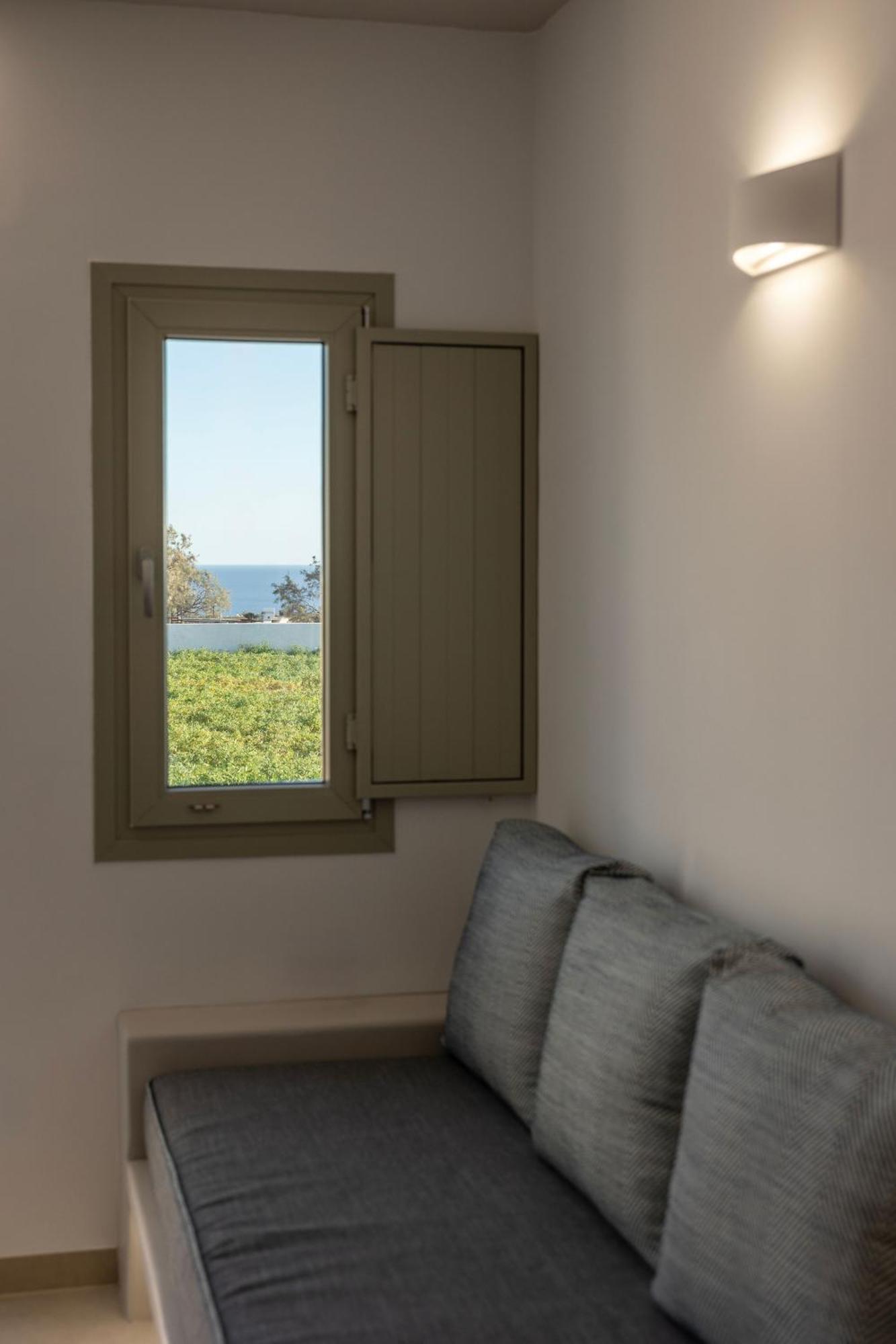 Windmillside Luxury Villas Emporio  Exterior foto
