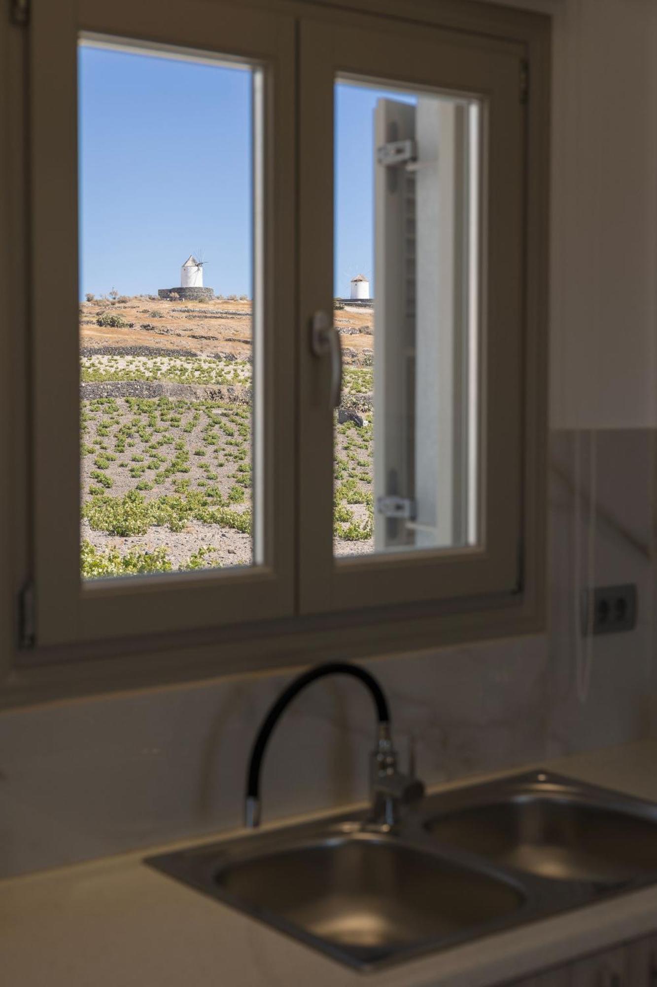 Windmillside Luxury Villas Emporio  Exterior foto