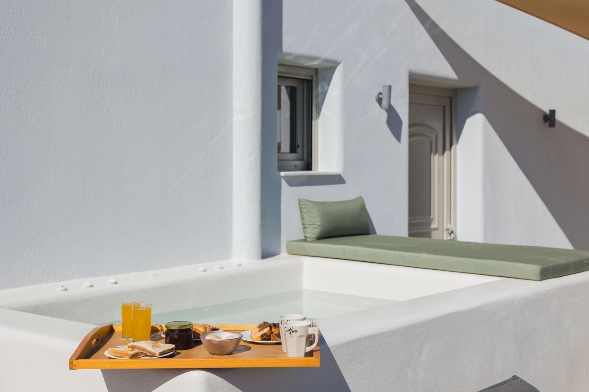 Windmillside Luxury Villas Emporio  Exterior foto